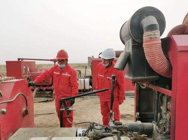 河南油田长井段套管补贴加固技术现场应用成功